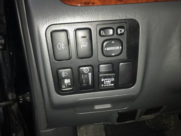 Переключатель газ-бензин - ГБО Toyota Prado 120